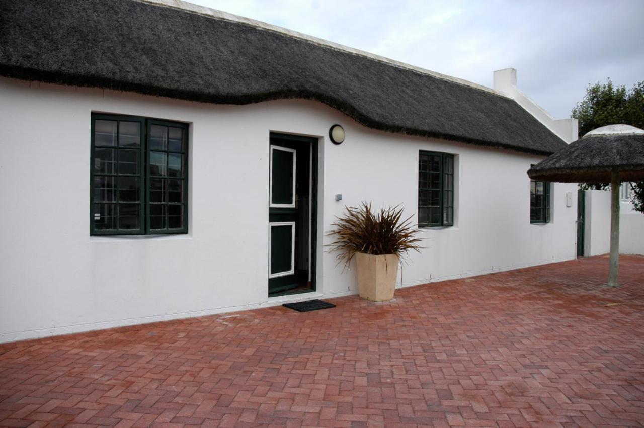 Arniston Seaside Cottages Exteriör bild