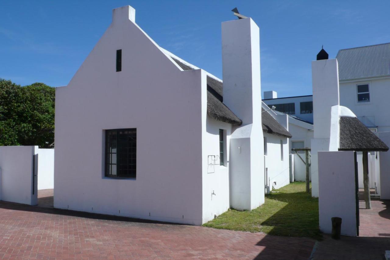 Arniston Seaside Cottages Exteriör bild