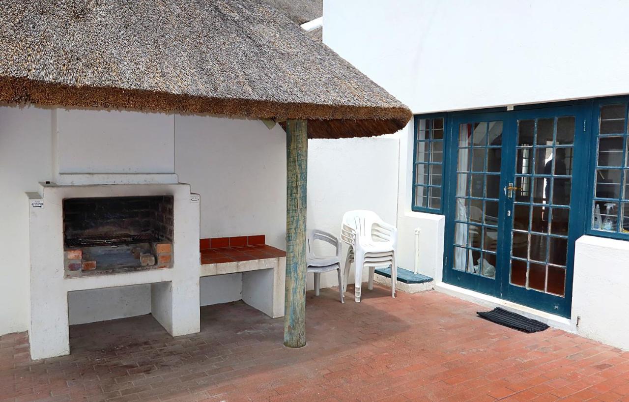 Arniston Seaside Cottages Exteriör bild